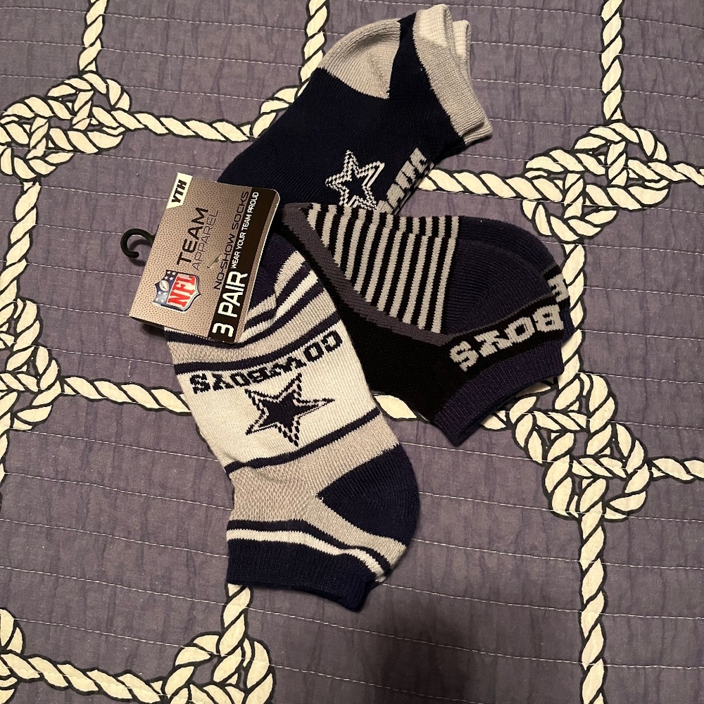 Dallas Cowboy youth socks